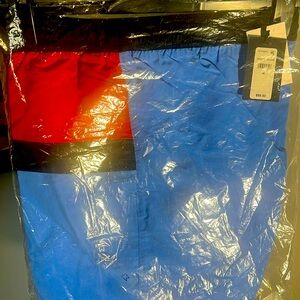 Tommy Hilfiger men’s shorts, brand new.